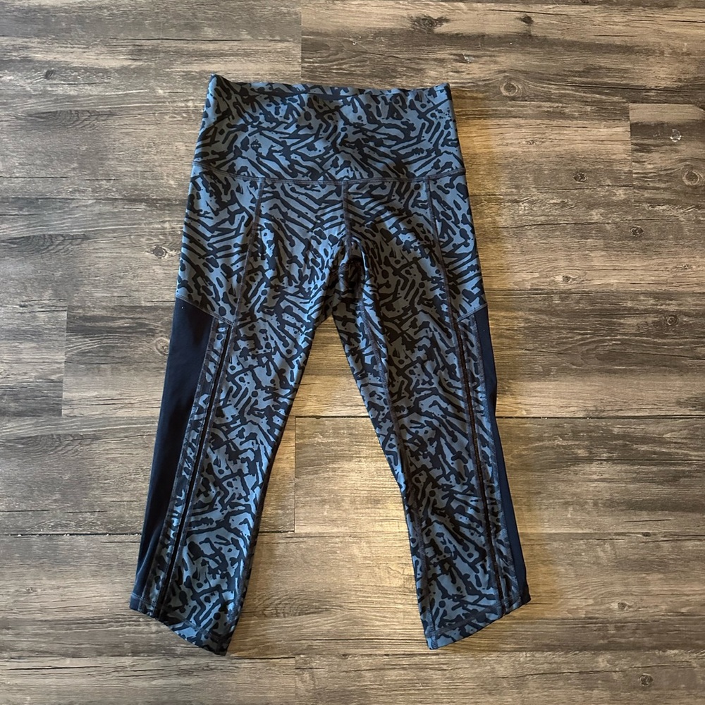 Lululemon Athletica Camo Print Leggings